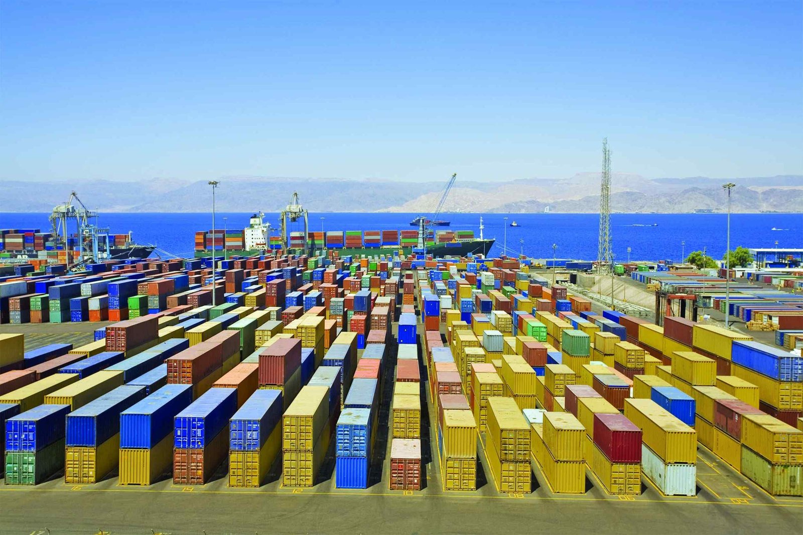 https://trustcargologistic.com/wp-content/uploads/2015/09/Harbor-warehouse.jpg