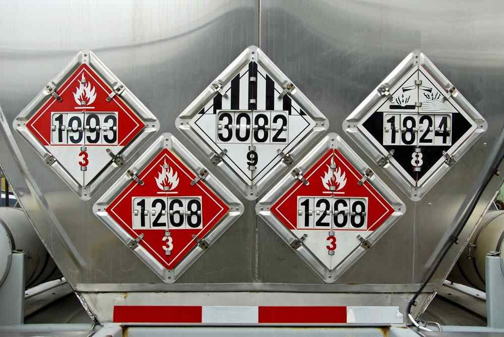https://trustcargologistic.com/wp-content/uploads/2015/09/shutterstock_58601053.jpg